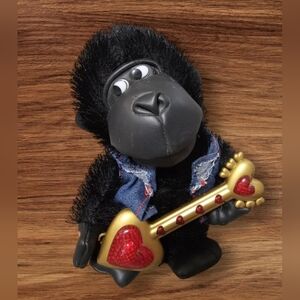 Dan Dee Plush Animated Monkey Sings Wild Thing Ape Gorilla With Guitar